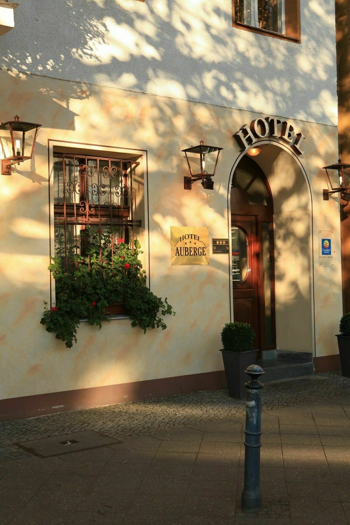 Отель Safestay Kurfurstendamm 3*